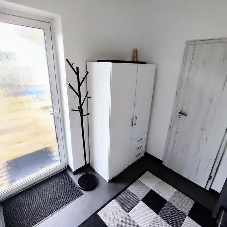 Sunshine For 6 & Terrase & Free Parking Prázdninový dům